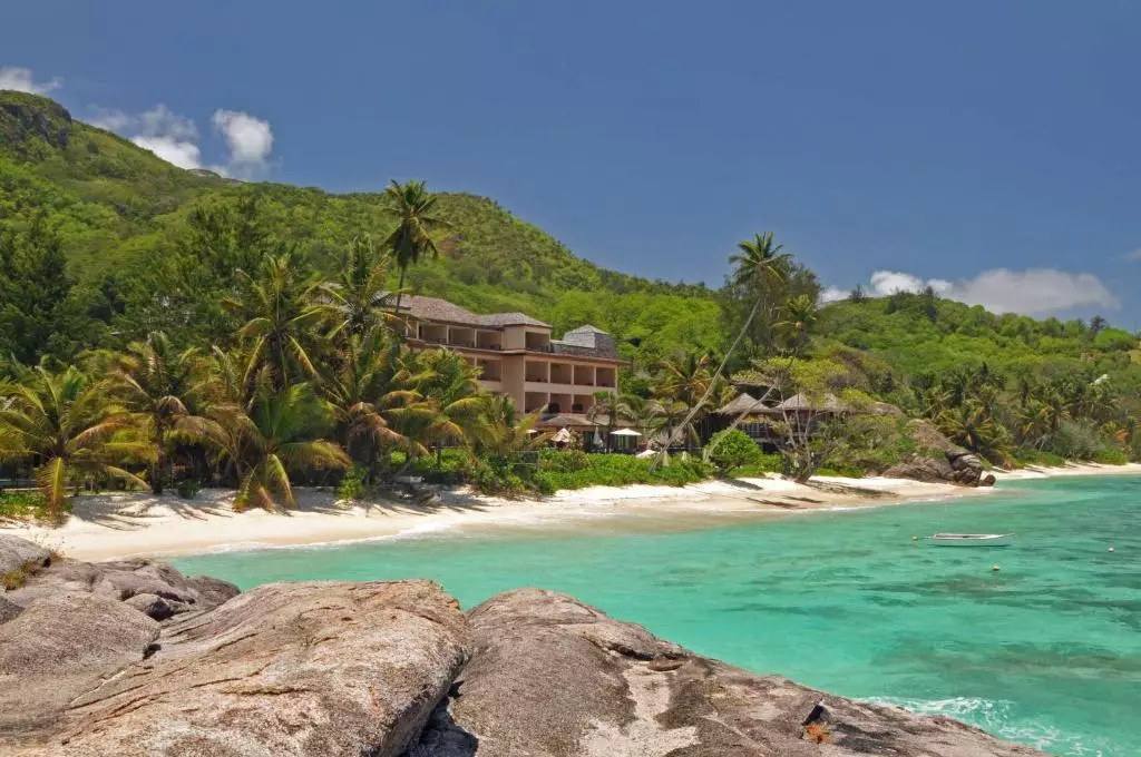 DoubleTree by Hilton Seychelles Allamanda Resort